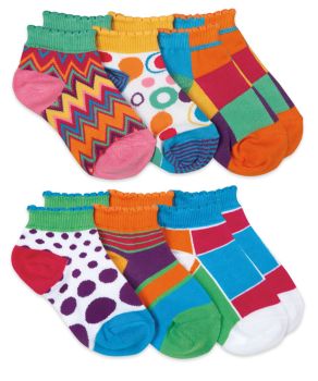 Jefferies Socks Girls ModPattern Low Cut Socks 6 Pair Pack with patterns that include stripes, dots, squares, zig zags